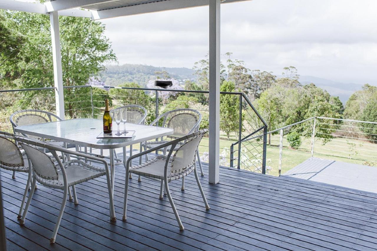 Вілла The Retreat Tamborine Mountain Екстер'єр фото